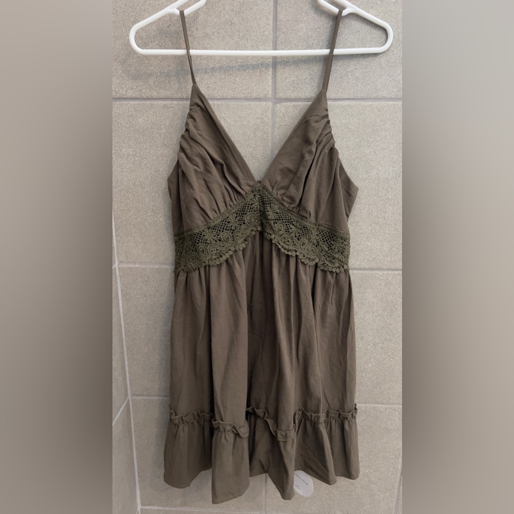 Shein Vacation Dress. Forest green with beautiful crotchet stitching.